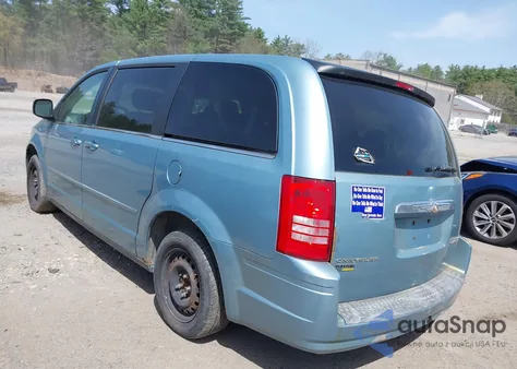 2009 Chrysler Town & Country Lx from USA, damaged, VIN 2A8HR44E69R640991
